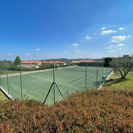 Apartament Gardappartamenti Balze Pool And Tennis Padenghe sul Garda